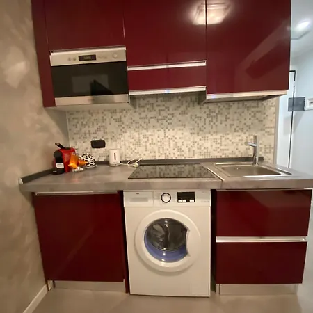 Elegant Appartament דירה *