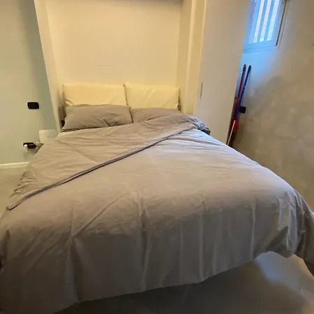 Apartment Elegant Appartament Milan